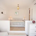 וילה Bella Hvar - Pool & Sea View חוואר